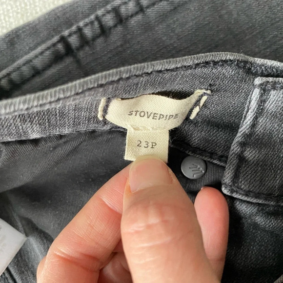 Madewell Petite Stovepipe Jeans in Banberry Wash (faded black) - Picture 13 of 16